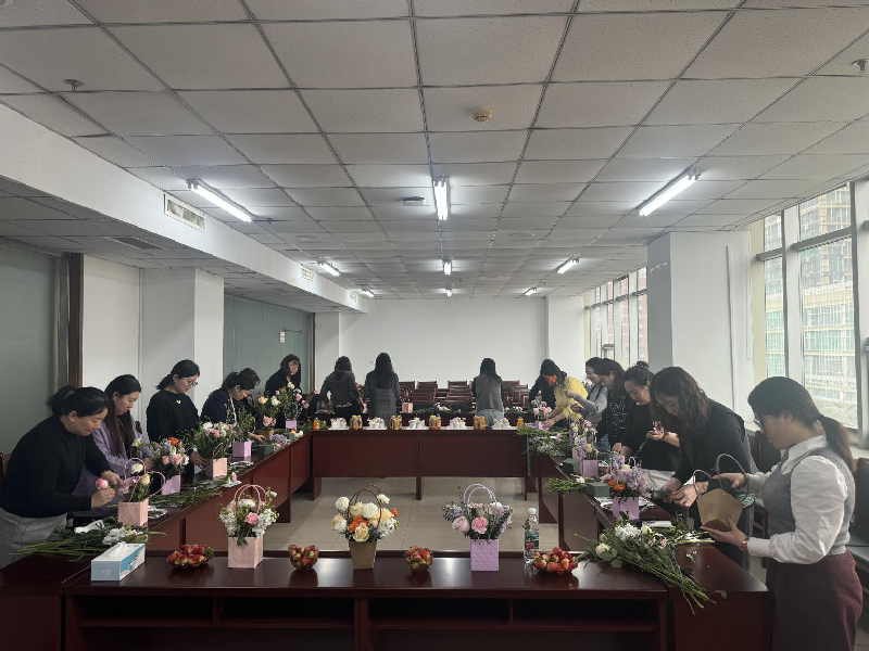 门徒娱乐集团所属慧发新能源组织开展“三八妇女节”主题活动